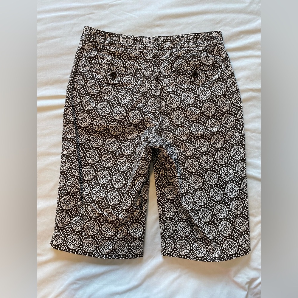 Talbots Chocolate and Ivory Geometric short size 4 - Picture 3 of 10